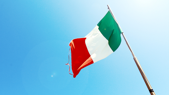 イタリア、軍の医療用大麻生産の独占が市場成長を阻害