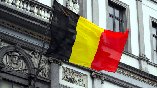 ベルギー、フラームス自由民主党が大麻合法化に賛成